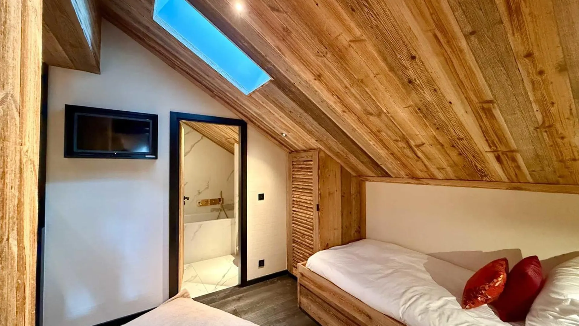 Antares Sirius 501 - Rooftop Penthouse Ski Inski Out Apartment Méribel